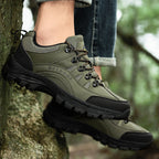 Boots Men's Autumn And Winter Outdoor Sneakers Leather Low-top Hiking Shoes Small Wholesale Delivery